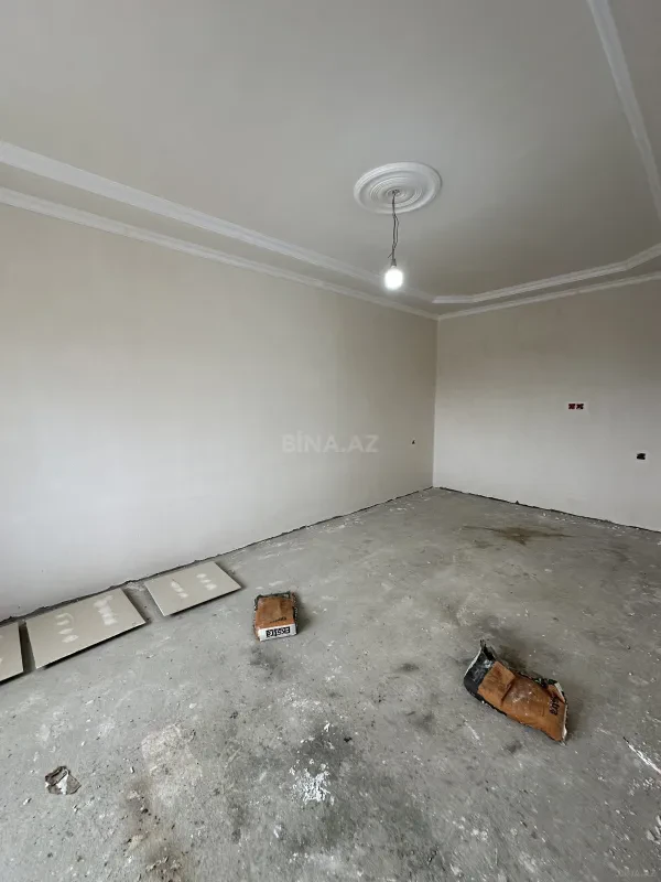 Satılır 4 otaqlı həyət evi 145 m²