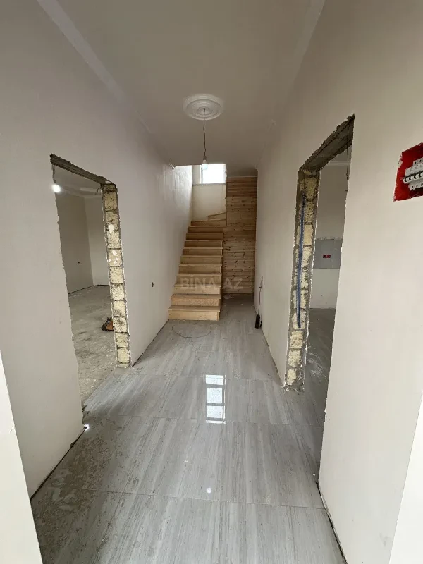 Satılır 4 otaqlı həyət evi 145 m²