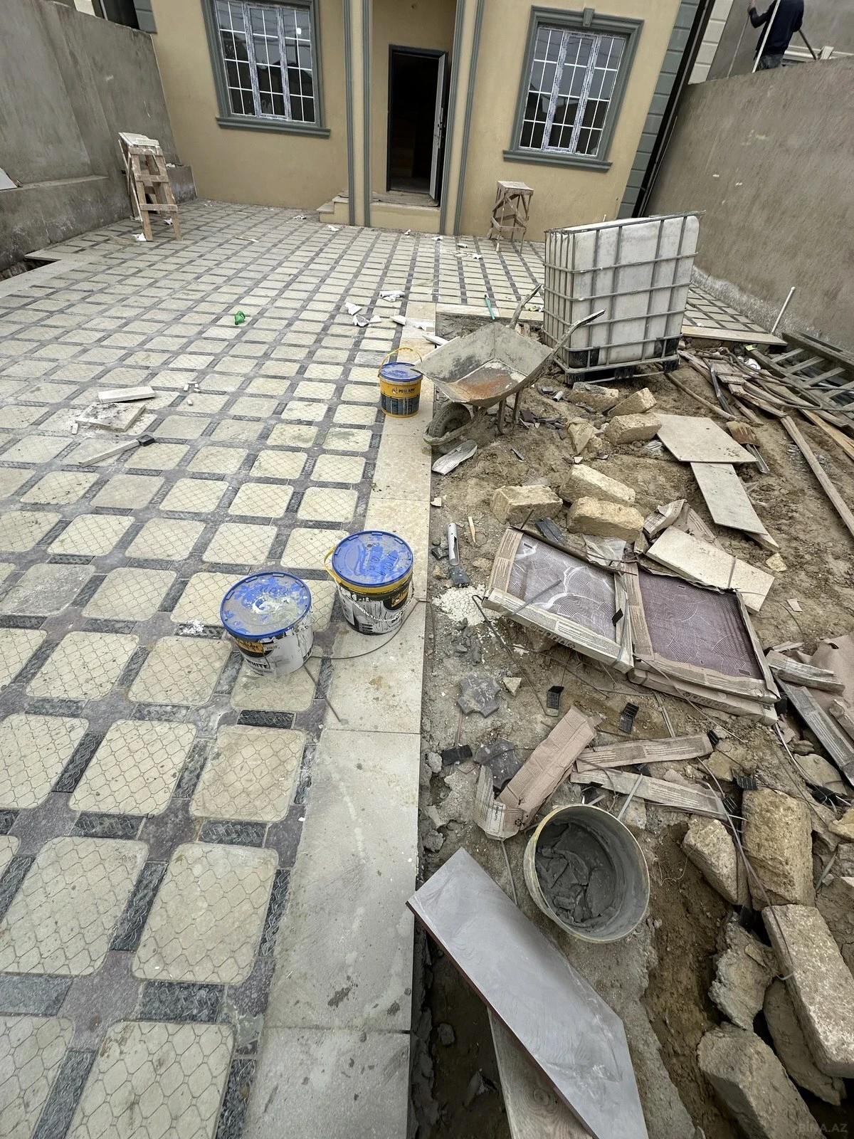 Satılır 4 otaqlı həyət evi 145 m²