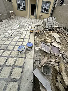 Satılır 4 otaqlı həyət evi 145 m²