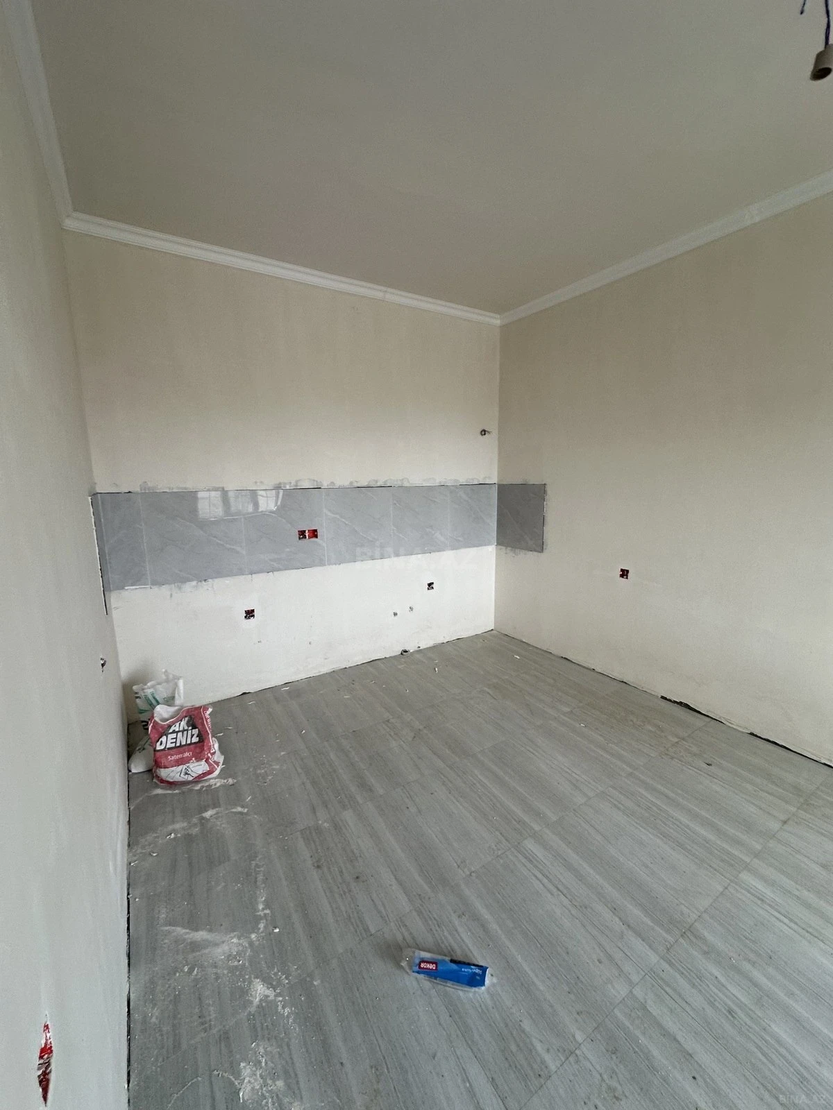 Satılır 4 otaqlı həyət evi 145 m²