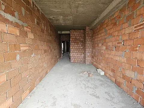 Satılır 2 otaqlı mənzil 127 m² — Bakı, İnşaatçılar 2 otaq 127.00 m²