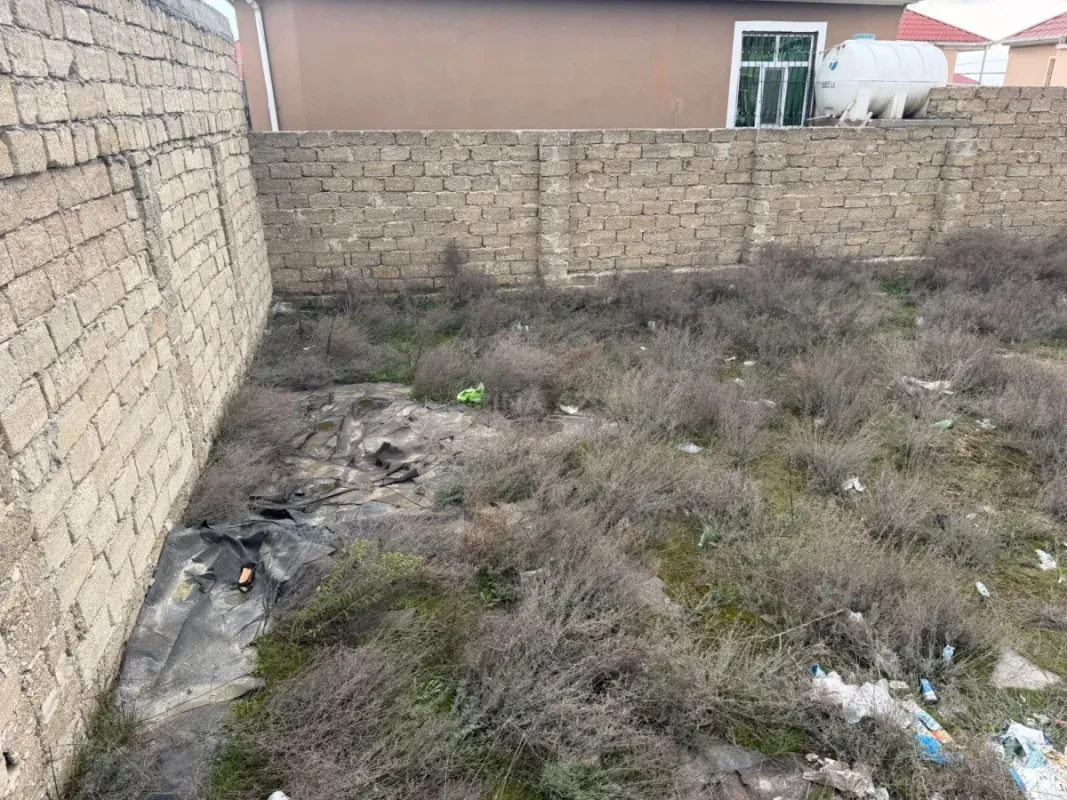 Satılır torpaq sahəsi 2 m²