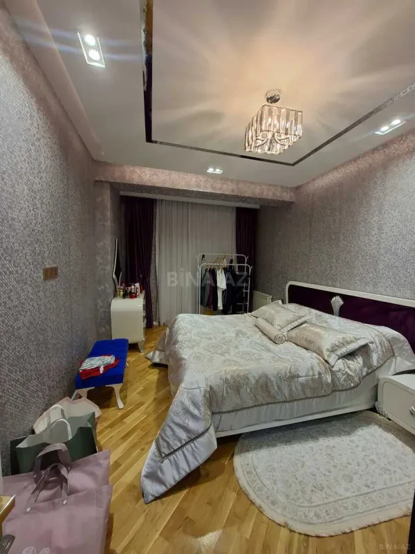 Satılır 3 otaqlı mənzil 100 m²
