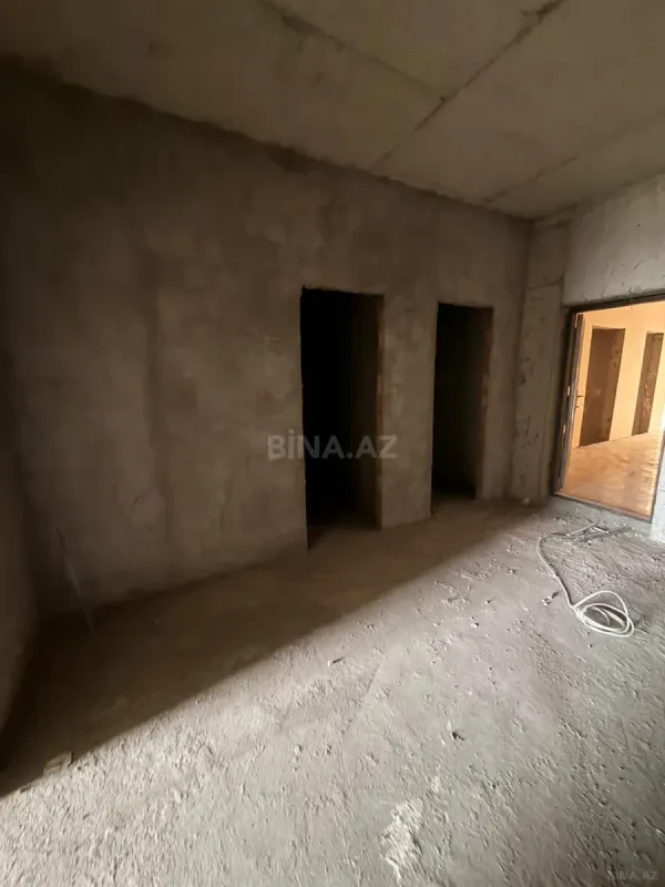 Satılır 2 otaqlı mənzil 85 m²