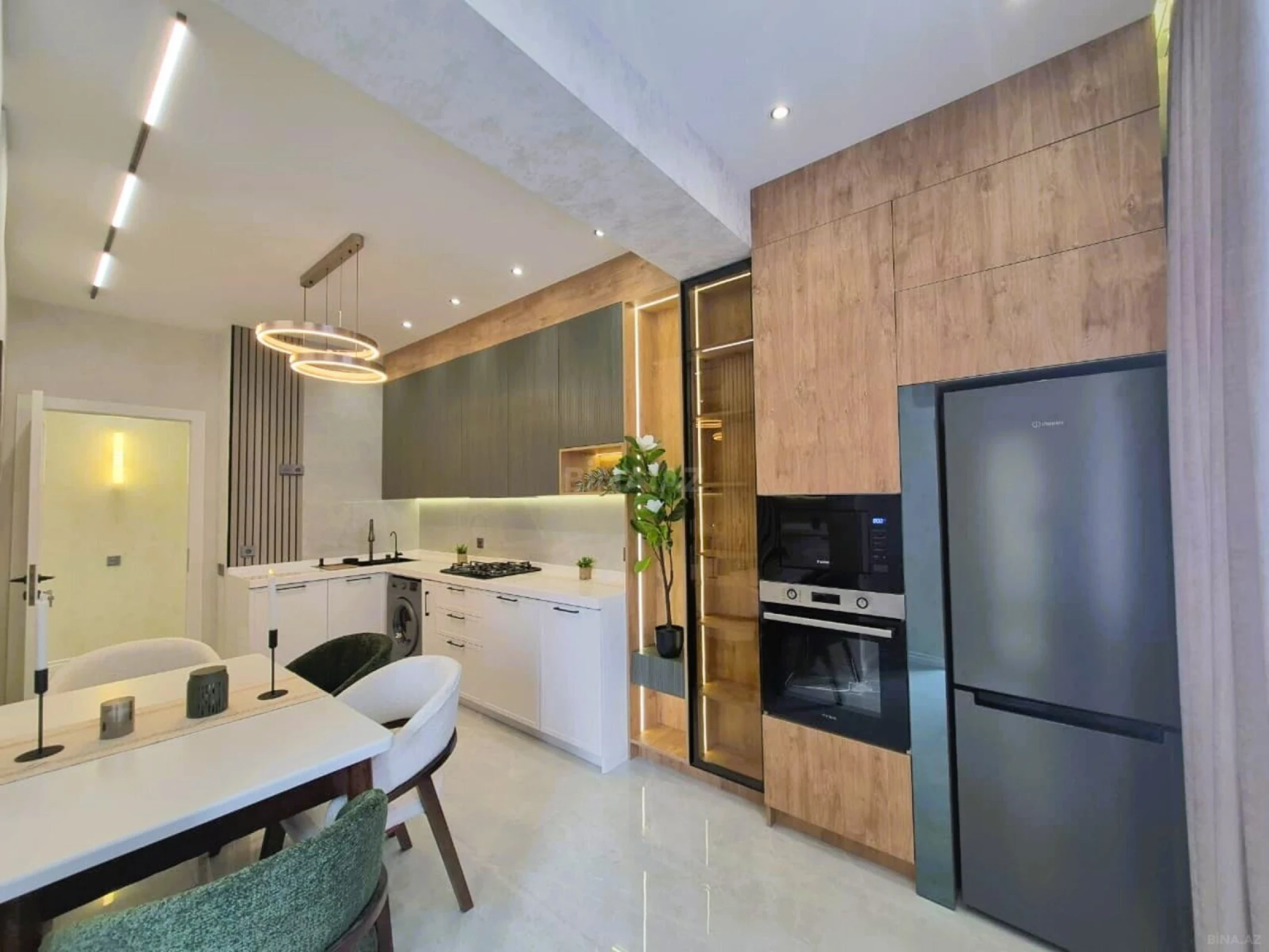 Satılır 3 otaqlı mənzil 120 m²
