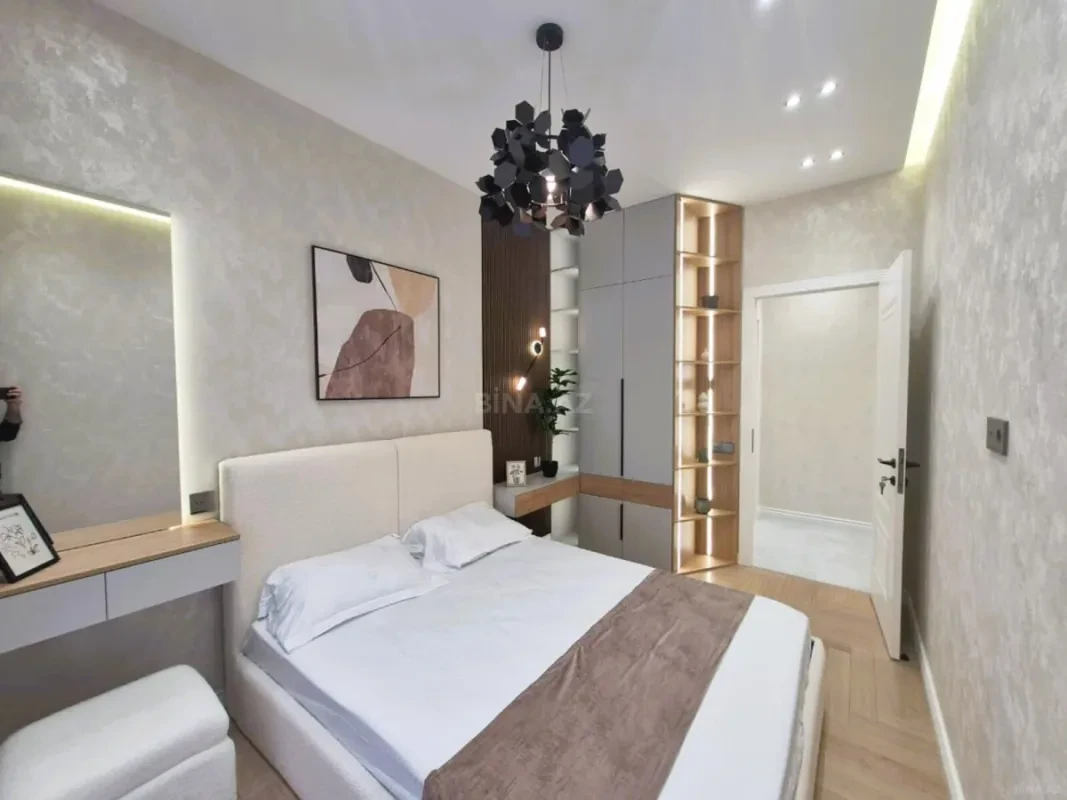 Satılır 3 otaqlı mənzil 120 m²