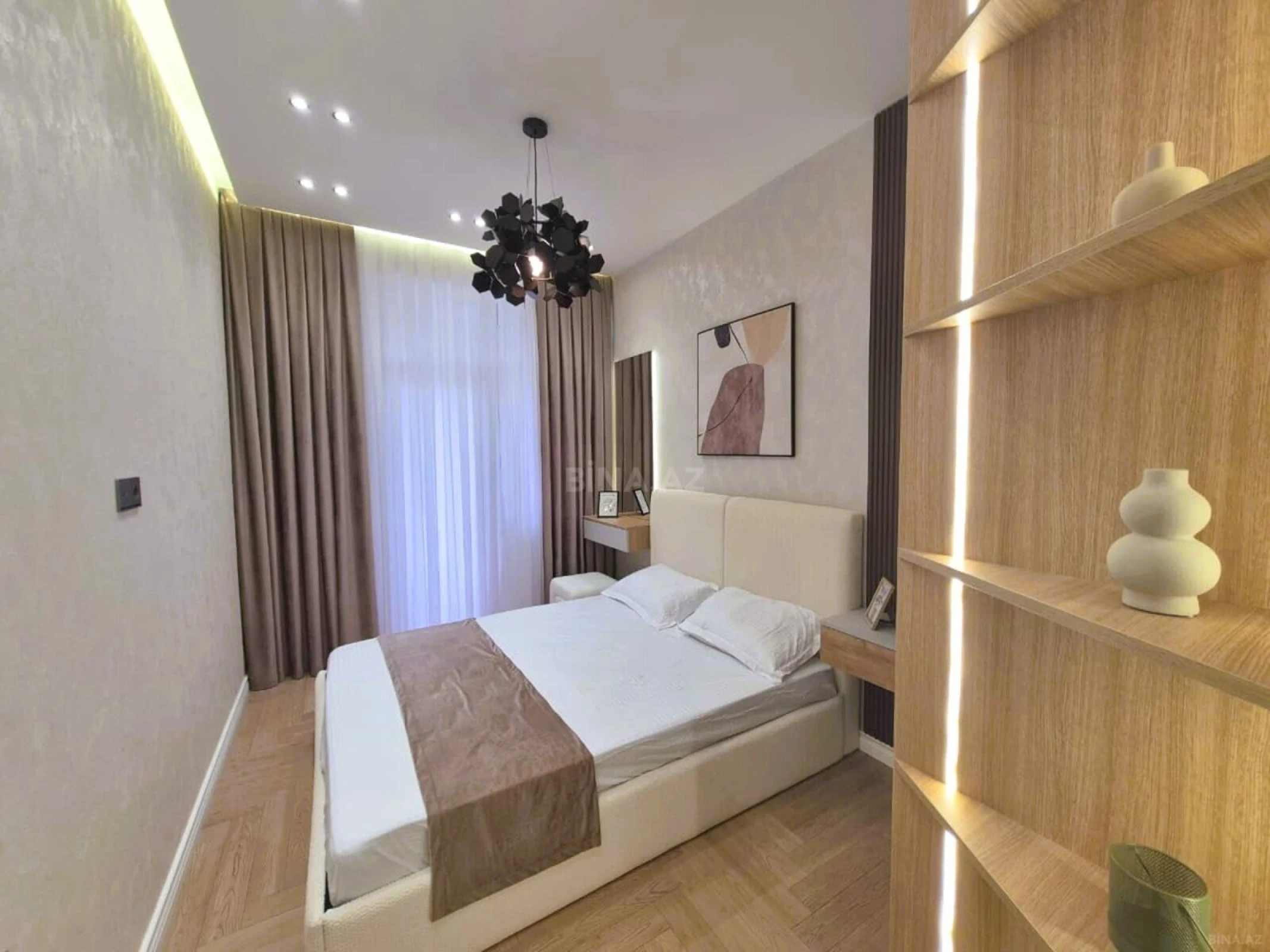 Satılır 3 otaqlı mənzil 120 m²