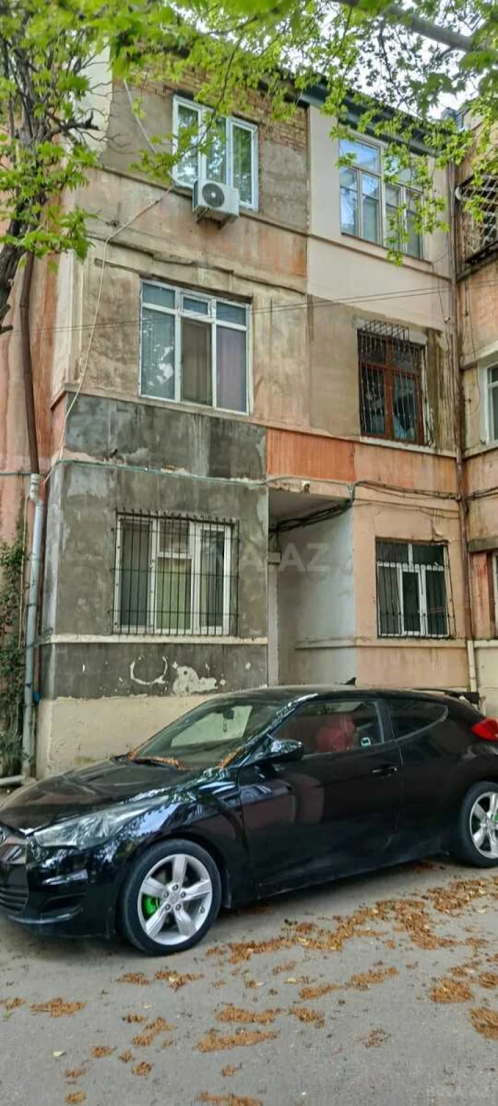 Satılır 2 otaqlı mənzil 72 m²