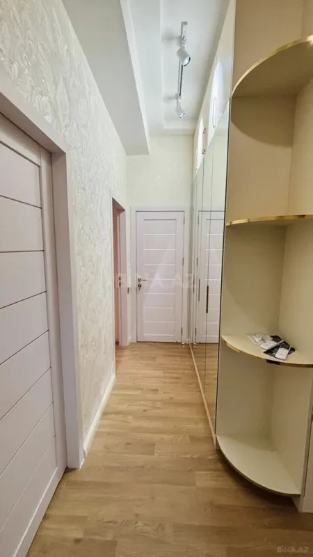 Satılır 2 otaqlı mənzil 55 m²