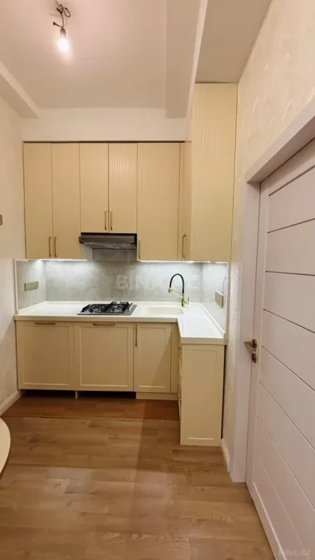 Satılır 2 otaqlı mənzil 55 m²