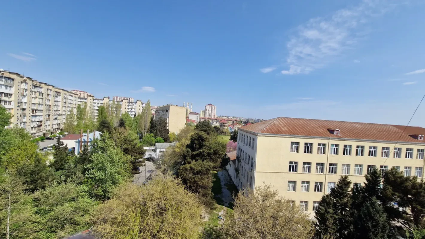 Kirayə verilir 2 otaqlı mənzil 50 m²