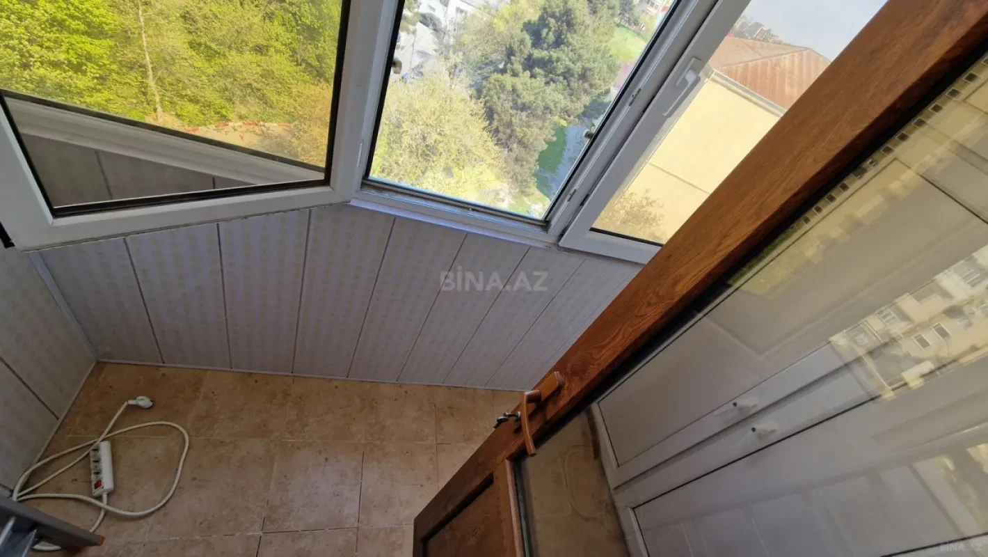 Kirayə verilir 2 otaqlı mənzil 50 m²