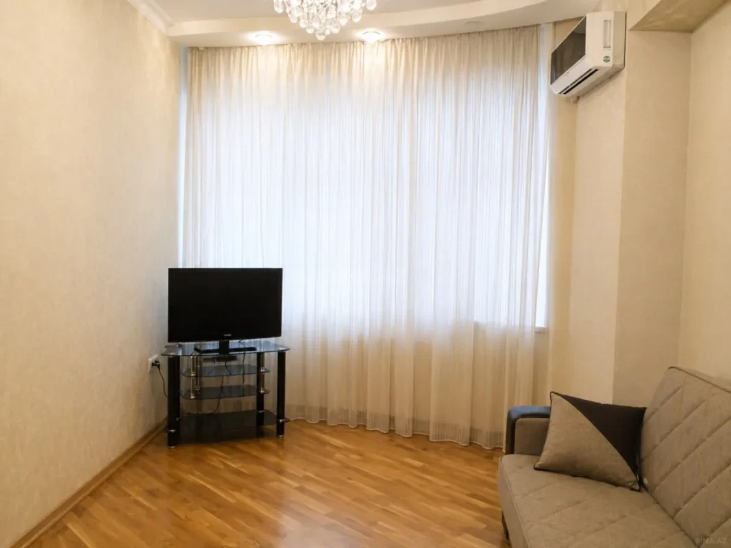 Kirayə verilir 3 otaqlı mənzil 85 m²