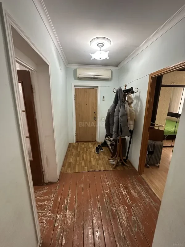 Satılır 4 otaqlı mənzil 85 m²