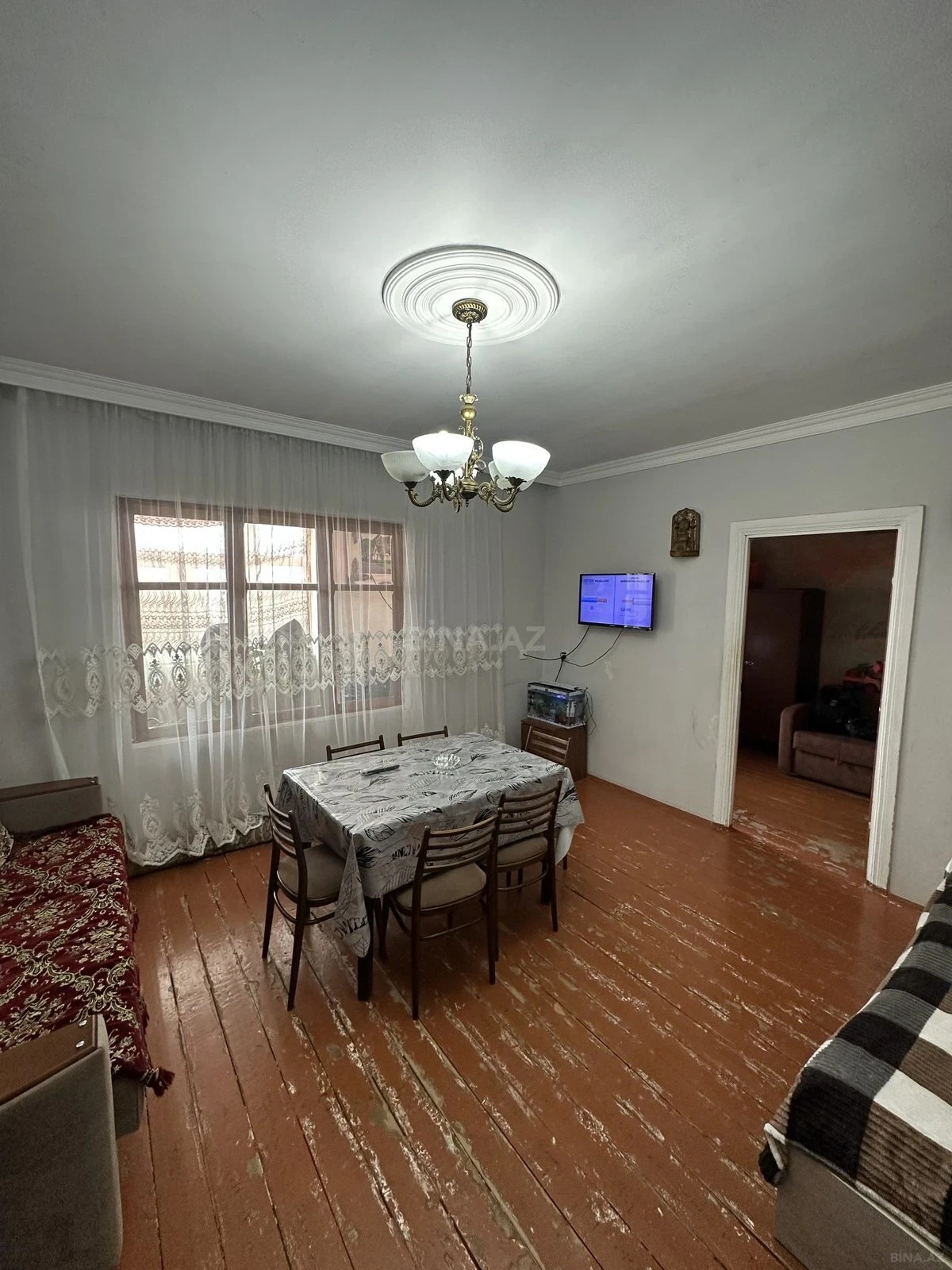 Satılır 4 otaqlı mənzil 85 m²