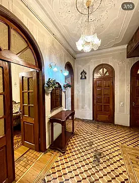Satılır 3 otaqlı mənzil 105 m²