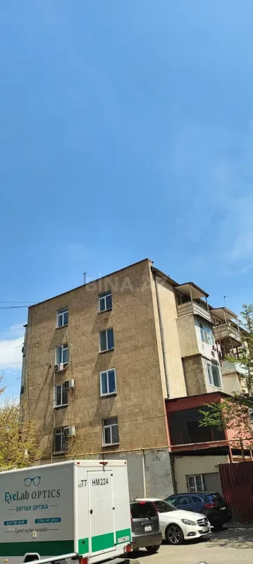 Satılır 2 otaqlı mənzil 60 m²
