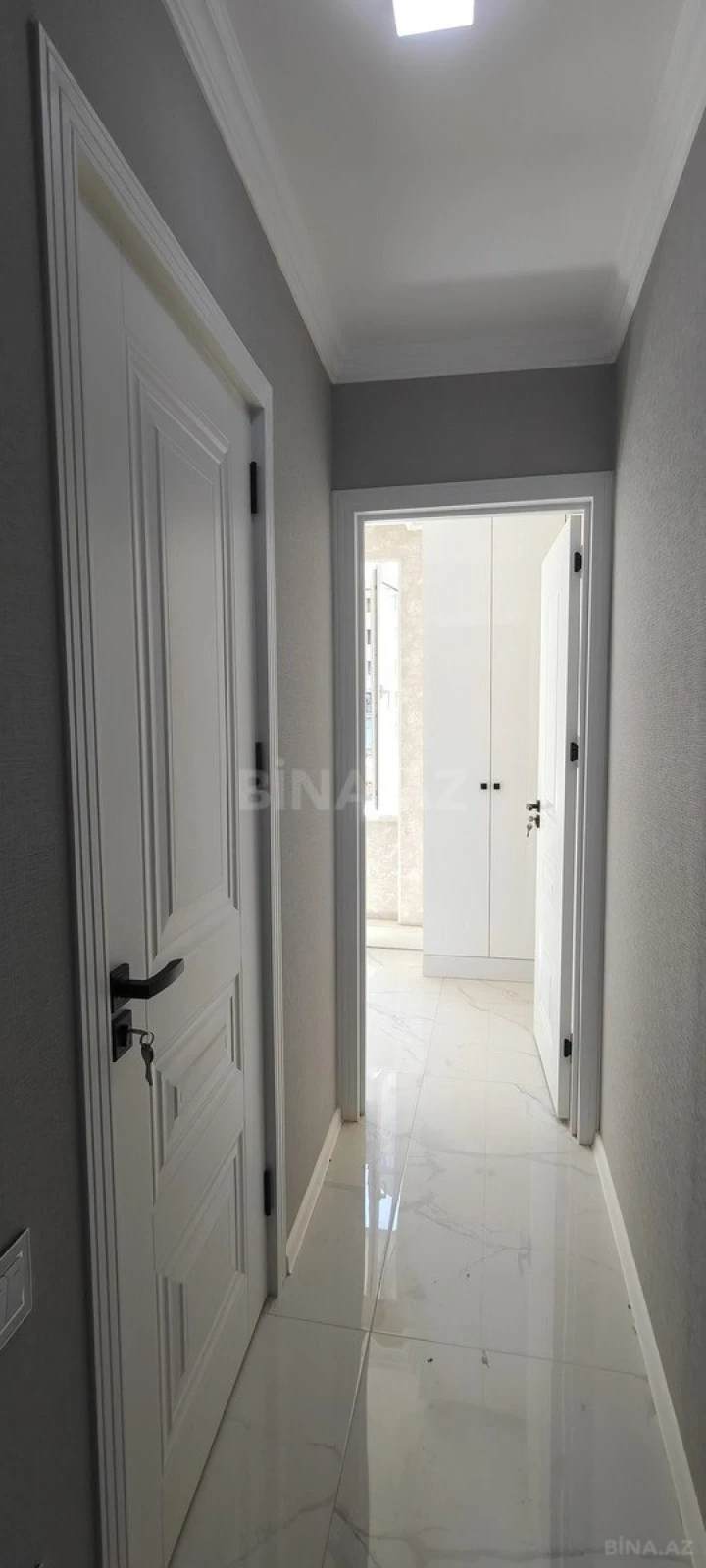 Satılır 2 otaqlı mənzil 60 m²