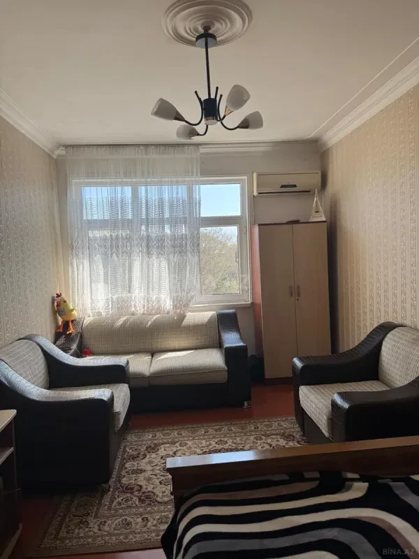 Kirayə verilir 1 otaqlı mənzil 50 m²