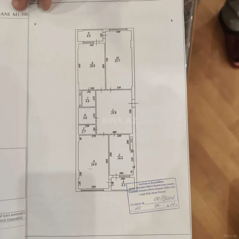 Satılır 3 otaqlı mənzil 130 m²