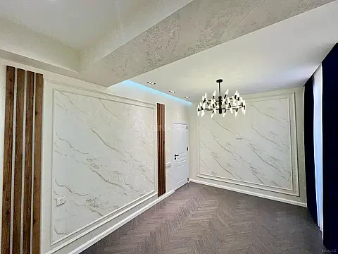 Satılır 3 otaqlı mənzil 105 m²