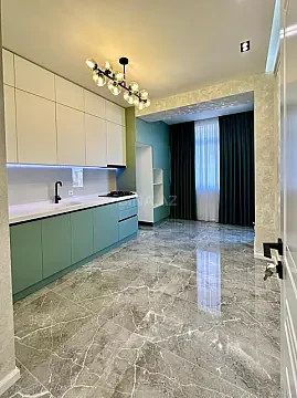 Satılır 3 otaqlı mənzil 105 m²