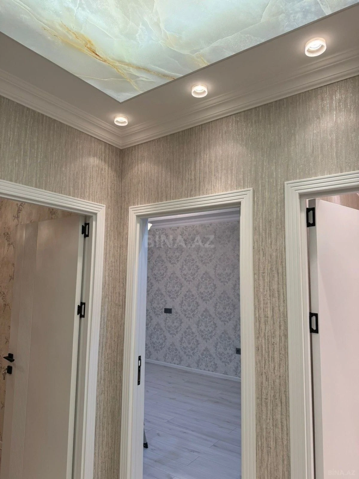 Satılır 3 otaqlı mənzil 75 m²