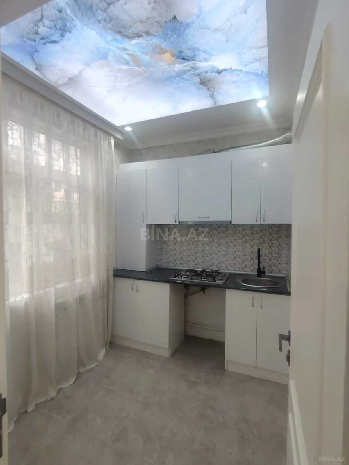 Satılır 2 otaqlı mənzil 50 m²