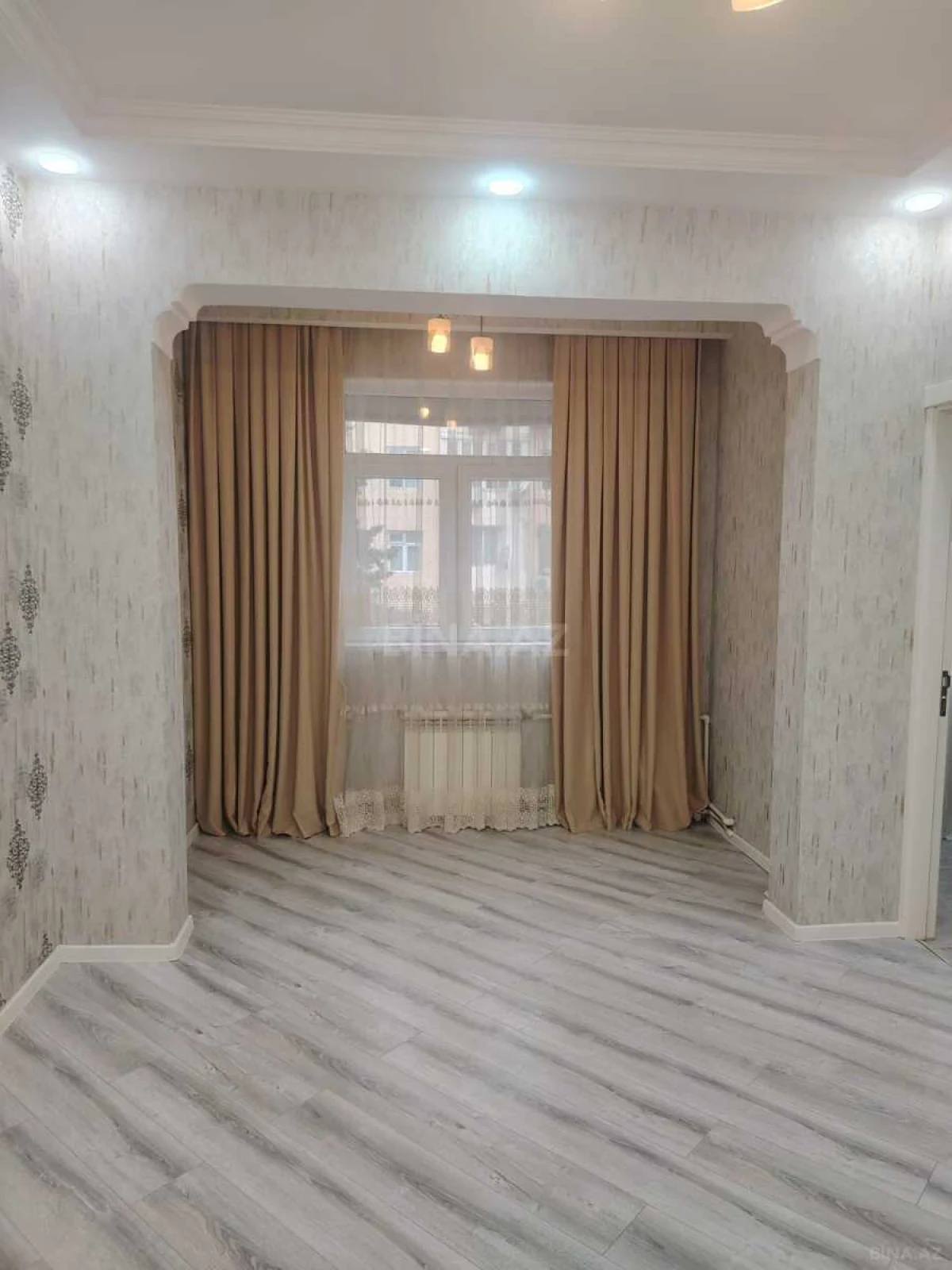 Satılır 2 otaqlı mənzil 50 m²
