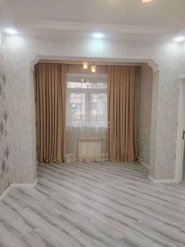 Satılır 2 otaqlı mənzil 50 m²