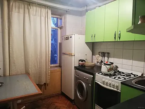 Satılır 2 otaqlı mənzil 60 m²