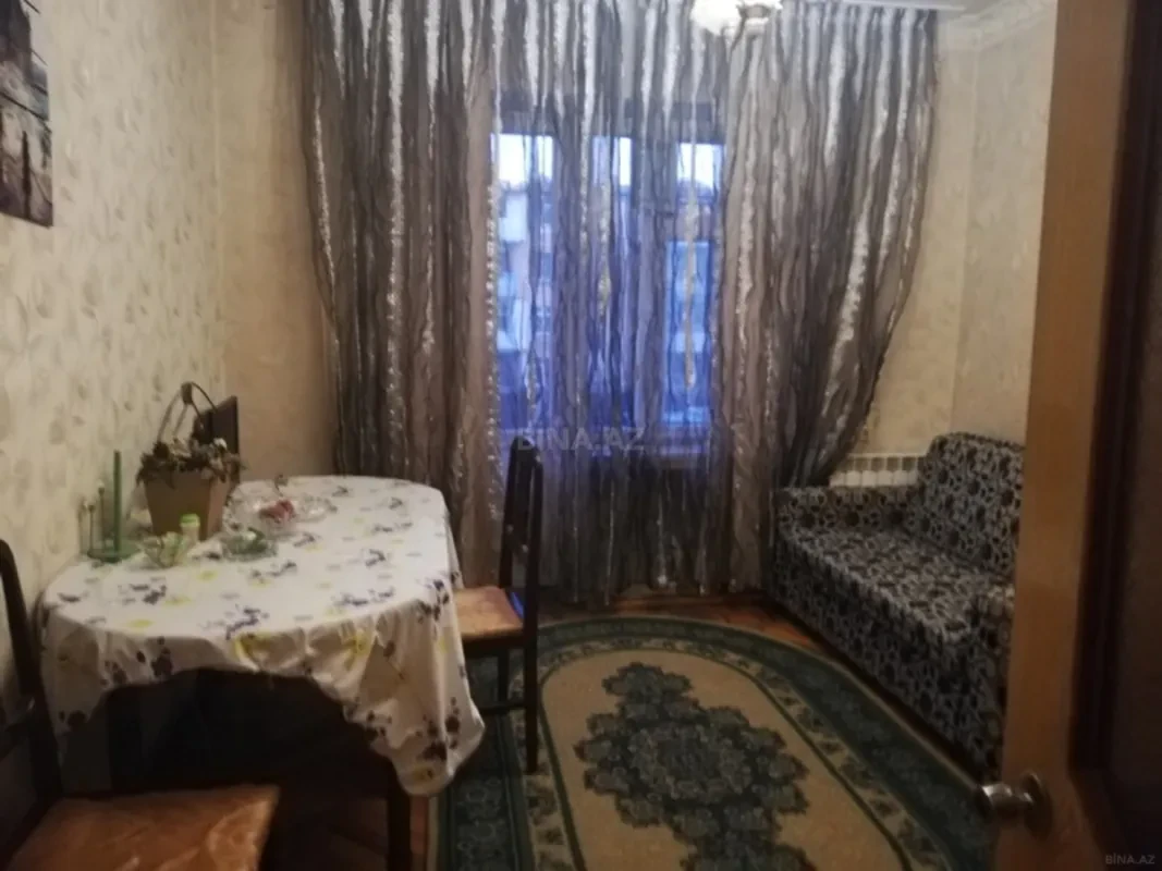 Satılır 2 otaqlı mənzil 60 m²