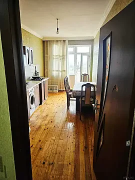 Satılır 2 otaqlı mənzil 85 m²