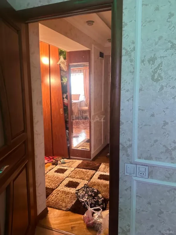 Satılır 3 otaqlı mənzil 60 m²