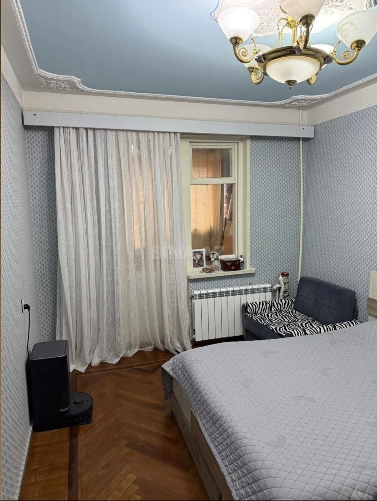 Satılır 4 otaqlı mənzil 100 m²