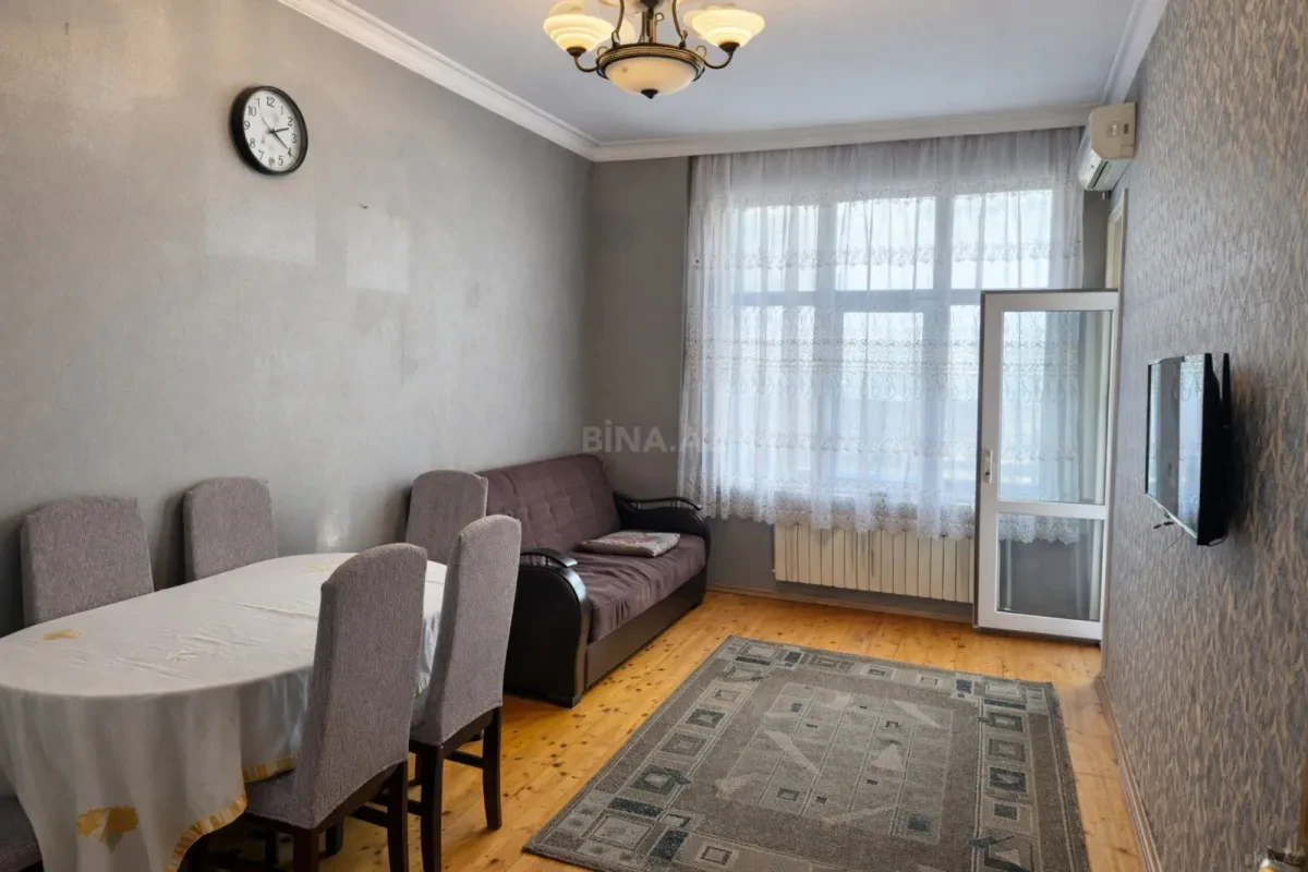 Satılır 2 otaqlı mənzil 48 m²