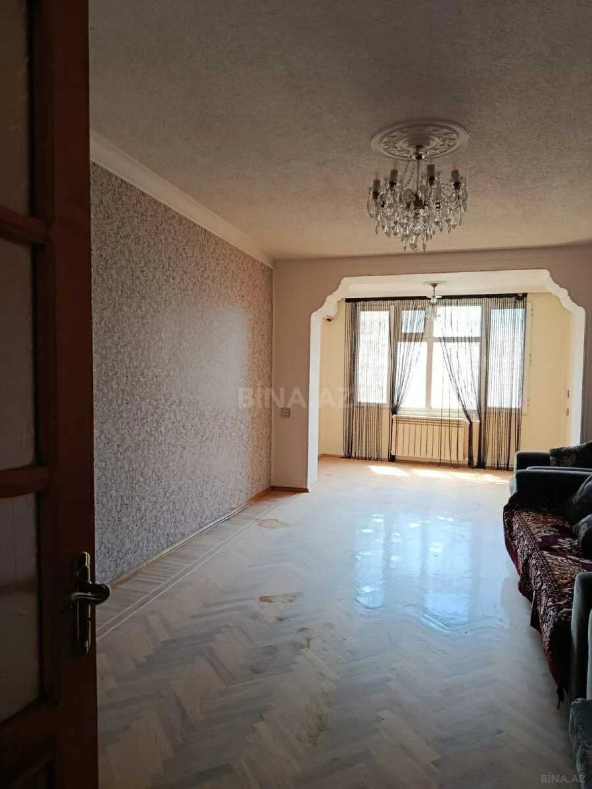 Satılır 3 otaqlı mənzil 57 m²