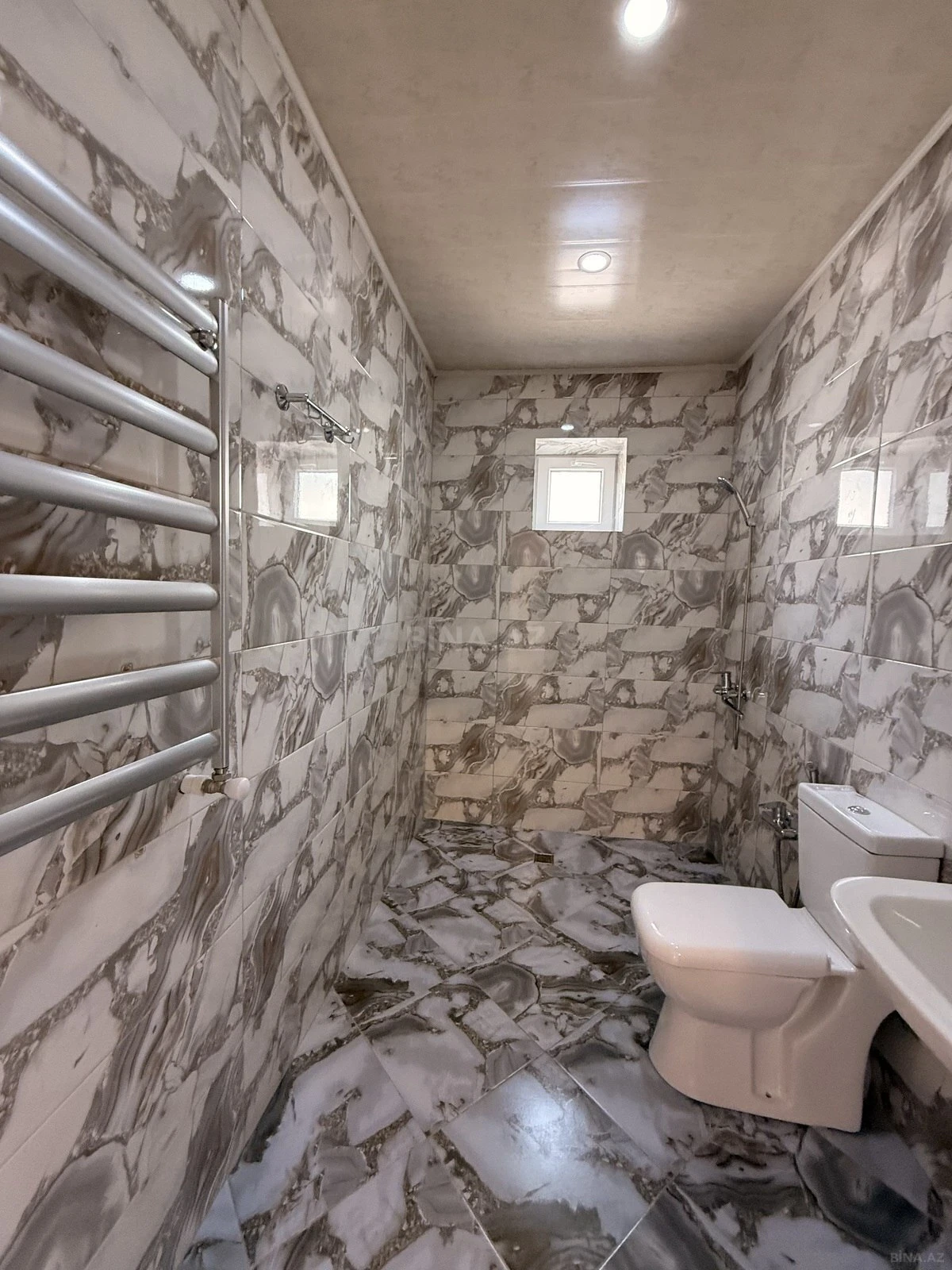 Satılır 4 otaqlı həyət evi 110 m²