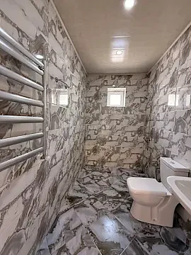 Satılır 4 otaqlı həyət evi 110 m²