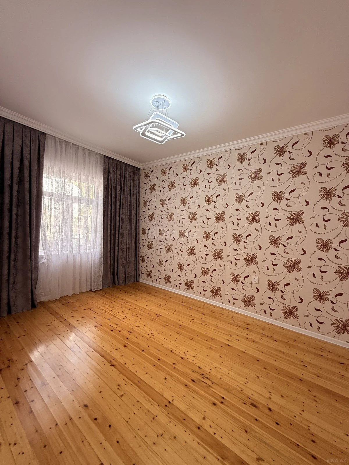 Satılır 4 otaqlı həyət evi 110 m²