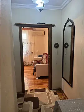 Satılır 2 otaqlı mənzil 40 m²
