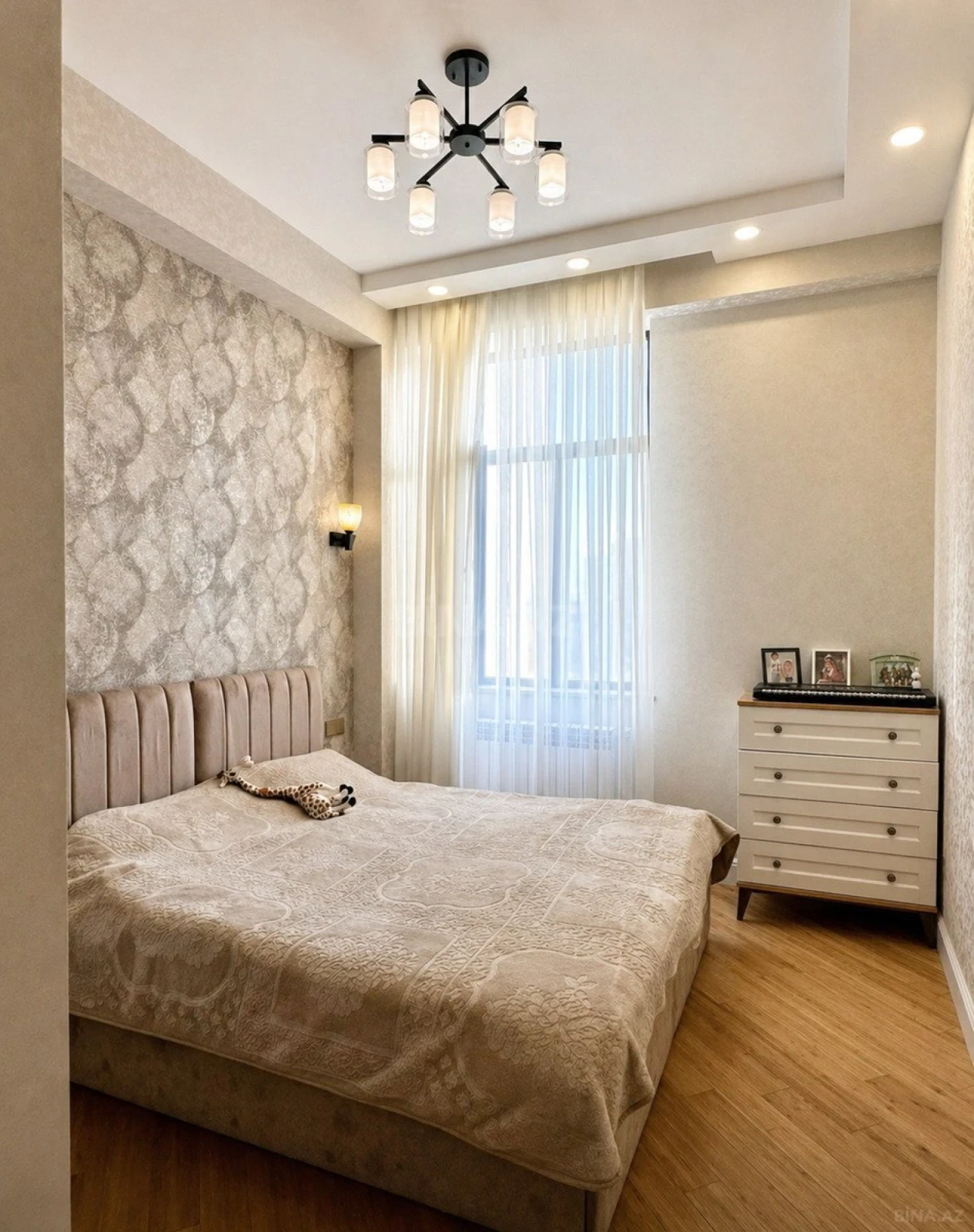 Satılır 3 otaqlı mənzil 91 m²