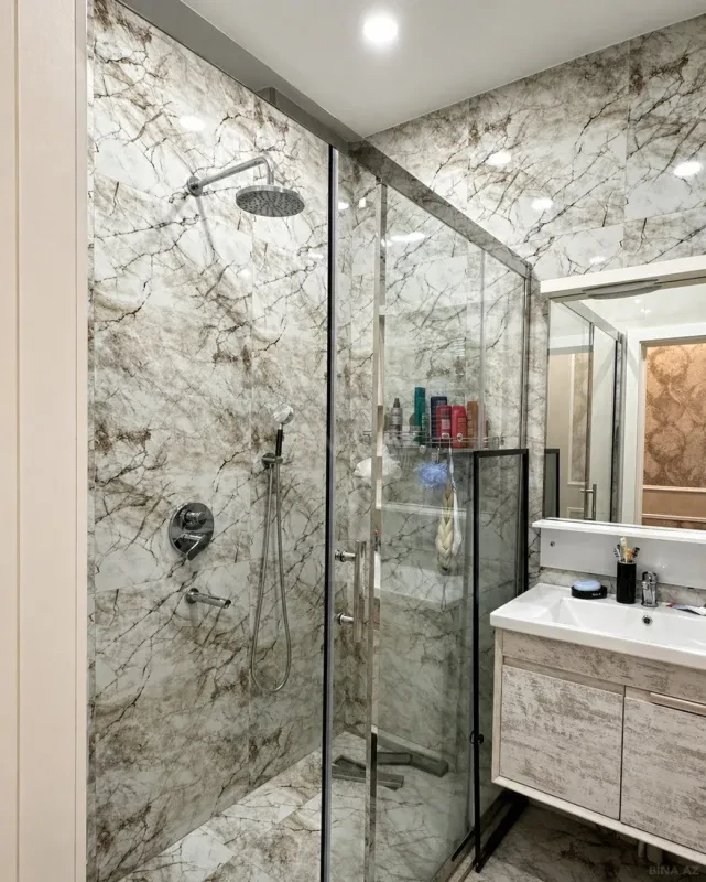 Satılır 3 otaqlı mənzil 91 m²