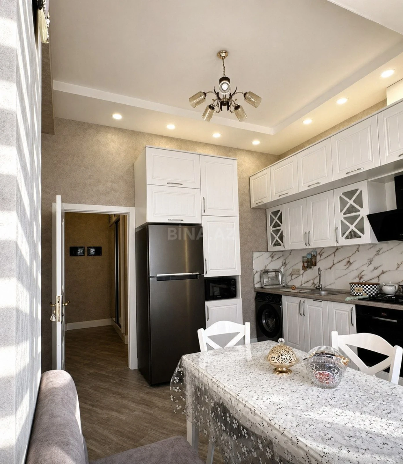 Satılır 3 otaqlı mənzil 91 m²