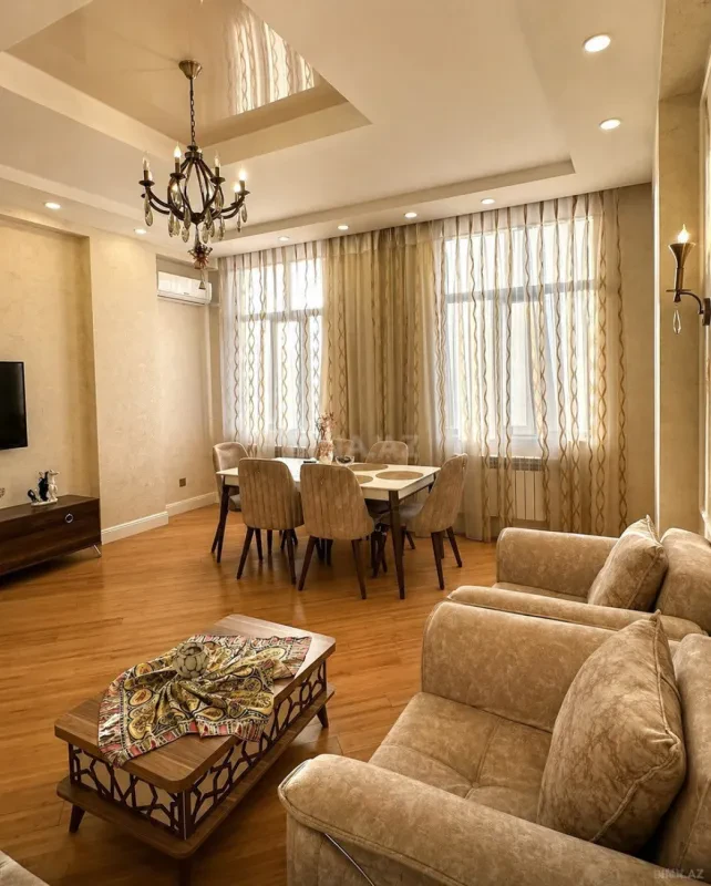 Satılır 3 otaqlı mənzil 91 m²