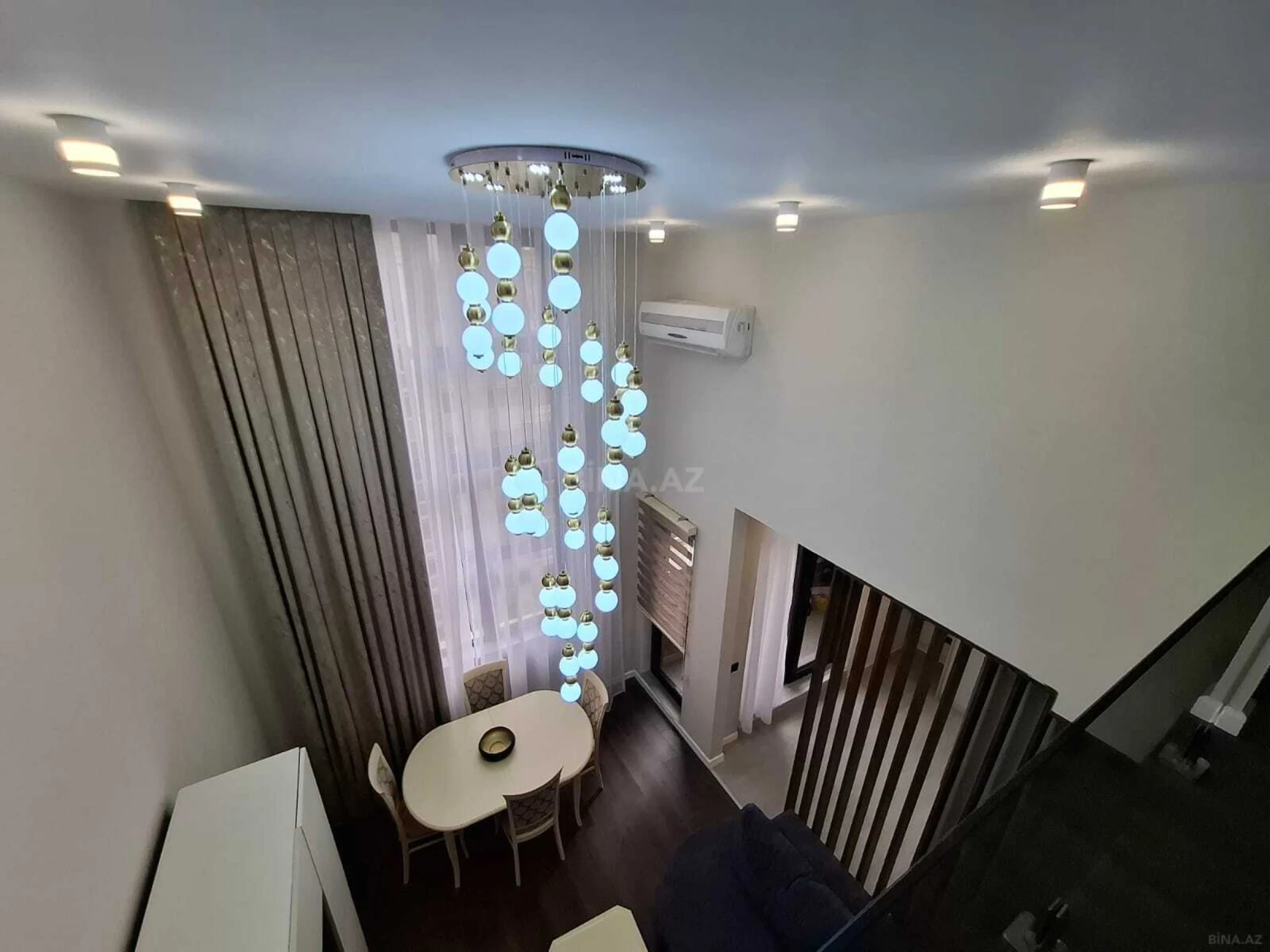 Satılır 2 otaqlı mənzil 44 m²