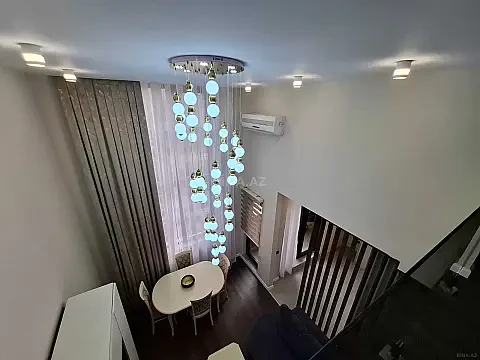 Satılır 2 otaqlı mənzil 44 m²
