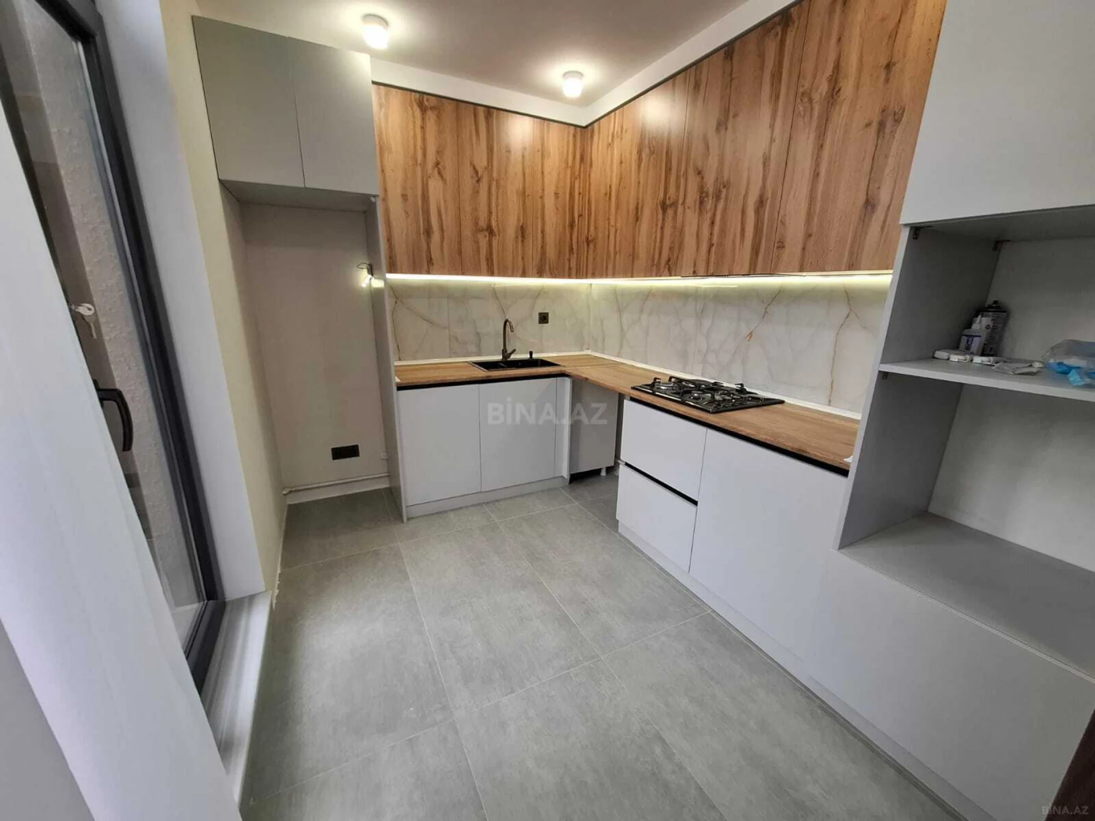 Satılır 2 otaqlı mənzil 44 m²