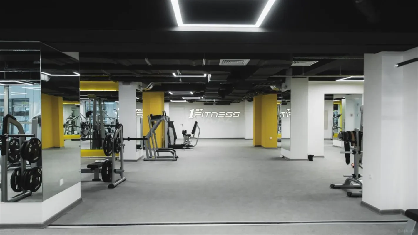 Satılır 3 otaqlı mənzil 105 m²